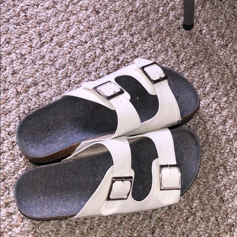 Platform Jesus Sandal